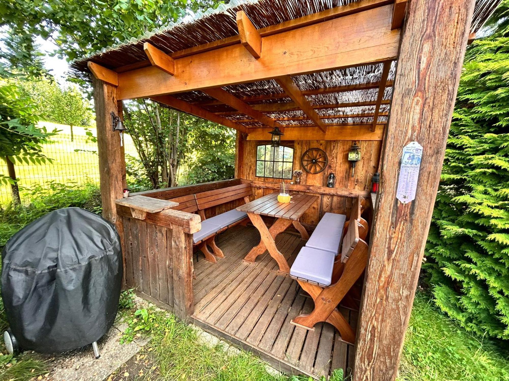 Ferienwohnung Mit Gartennutzung, Garage Und Wallbox Ebersbach-Neugersdorf 外观 照片